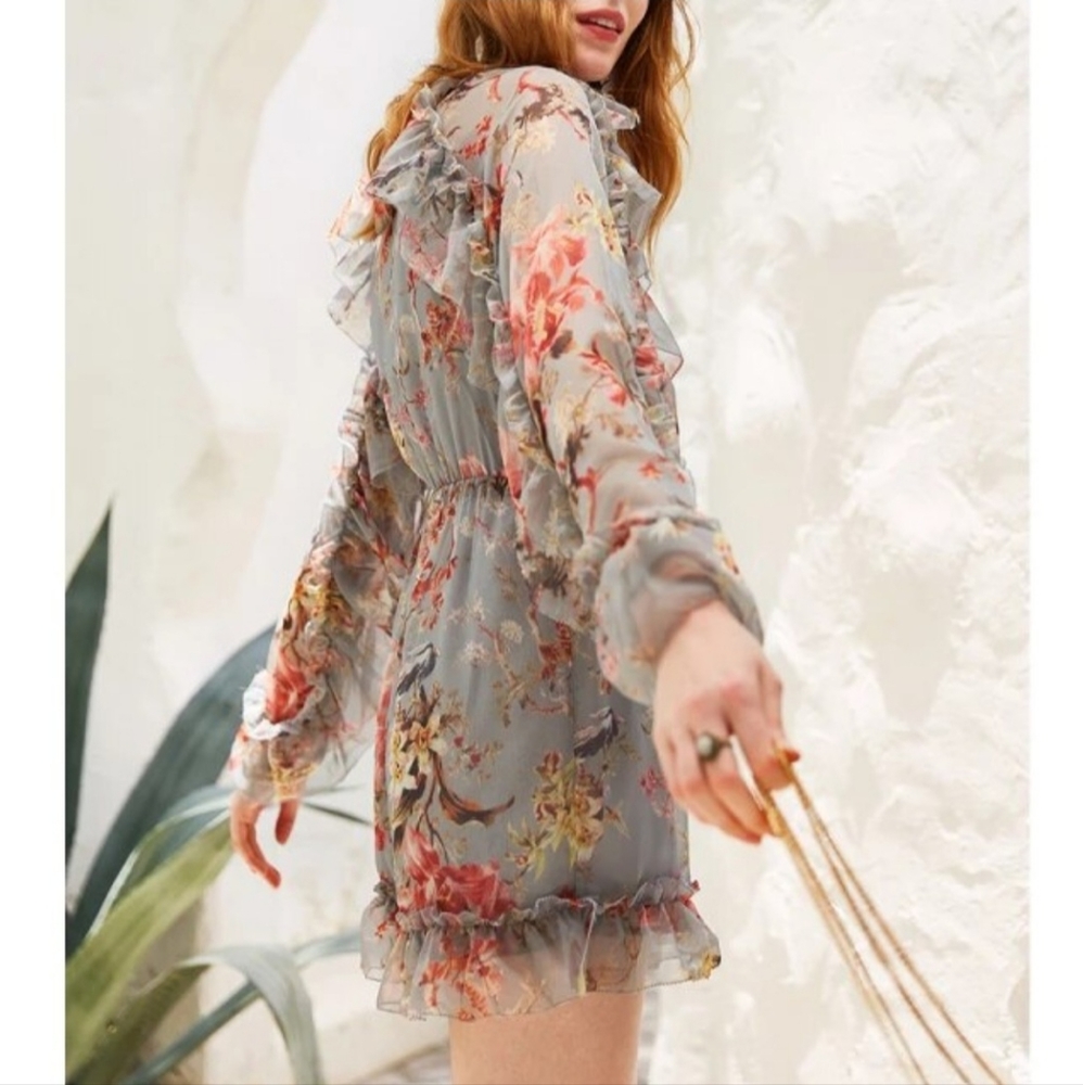 SWOON RUFFLE FLORAL GEORGETTE ROMPER SIZE S/M - Picture 3 of 16